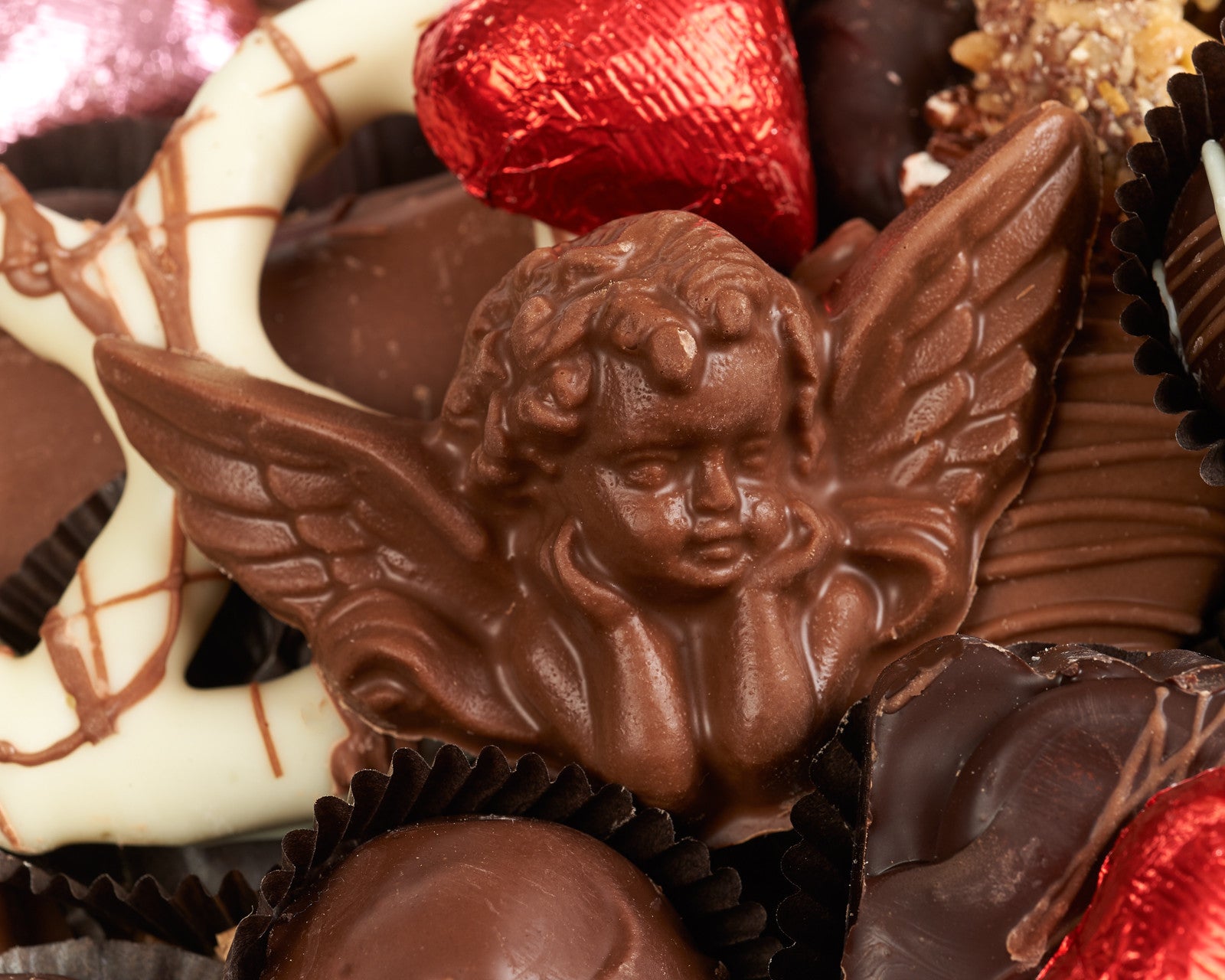 Chocolate Dates - Arabian Gift Box from Chocolate Factory GetMyDates -  GetMyDates